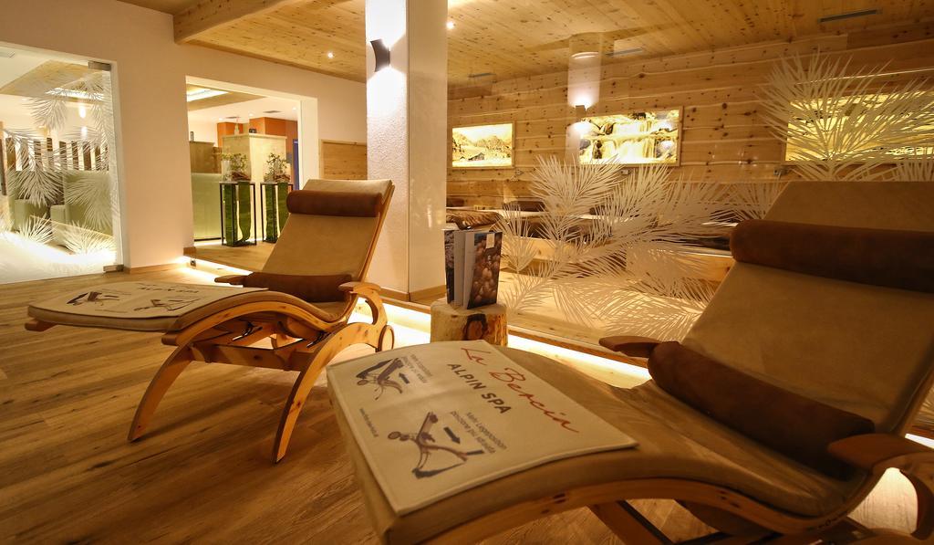 La Bercia Alpine Lodge & Spa La Villa  Luaran gambar